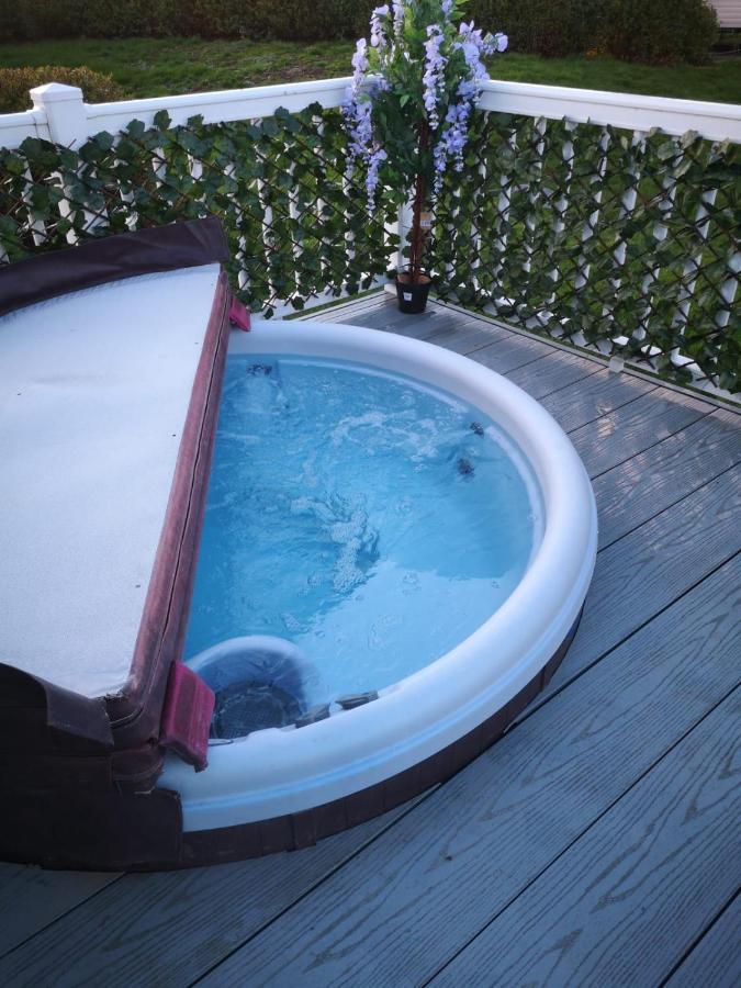 Hotel Hot Tub Hols 61 Kingfisher Court Tattershall Exterior foto